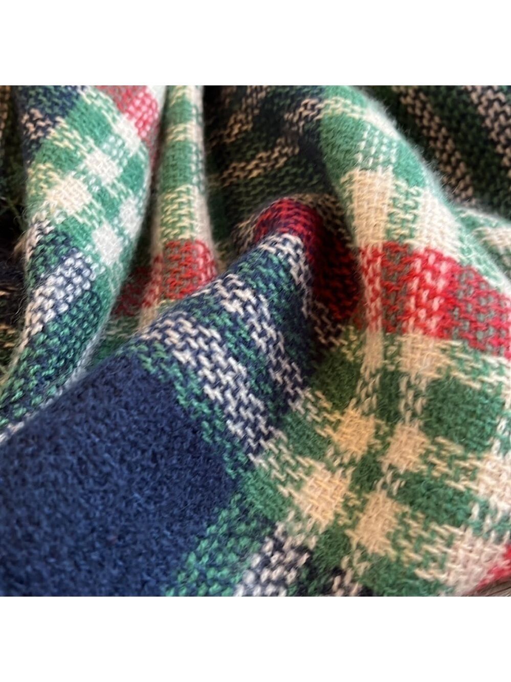 VENERA Wool Blend Plaid Scarf Wrap Blanket, 54” square - Picture 3 of 8